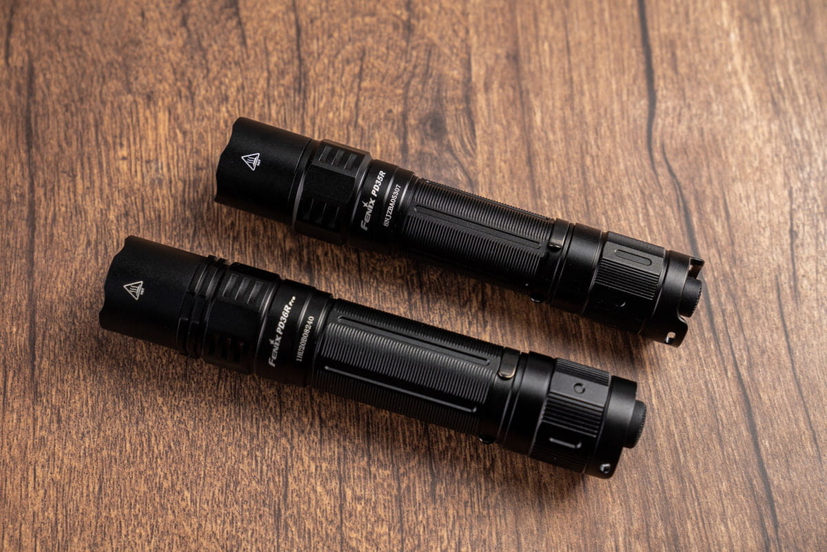 Bộ đôi đèn pin chiến thuật tốt nhất năm 2023: Fenix PD35R và Fenix PD36R Pro